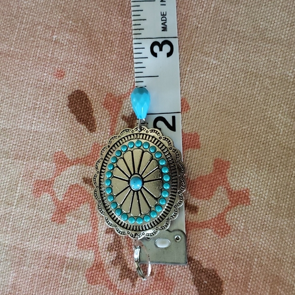 Western Teardrop Earrings. Cowgirl Cowboy Tibetan Dangle Blue Beads Oval Flower - Picture 8 of 10